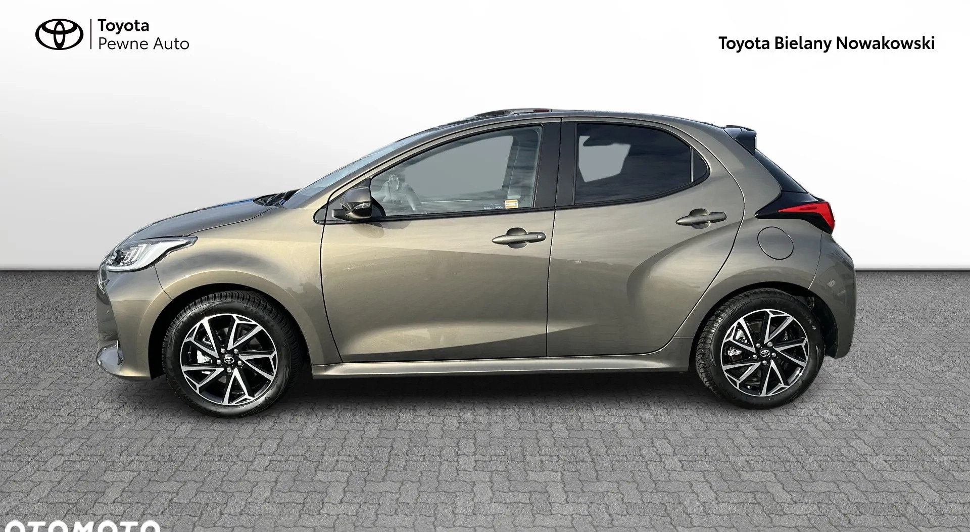Toyota Yaris cena 96900 przebieg: 8559, rok produkcji 2022 z Żyrardów małe 301